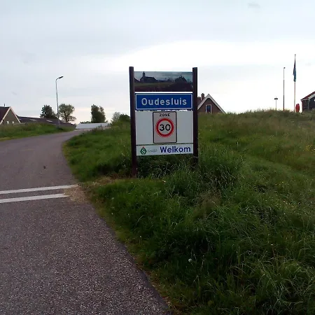 De Oude 2*